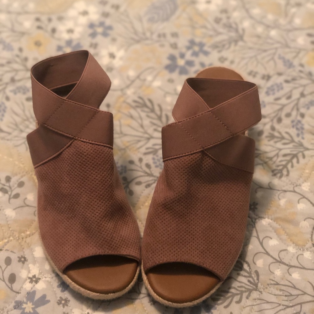 Sonoma Ortholite Wedged Heels